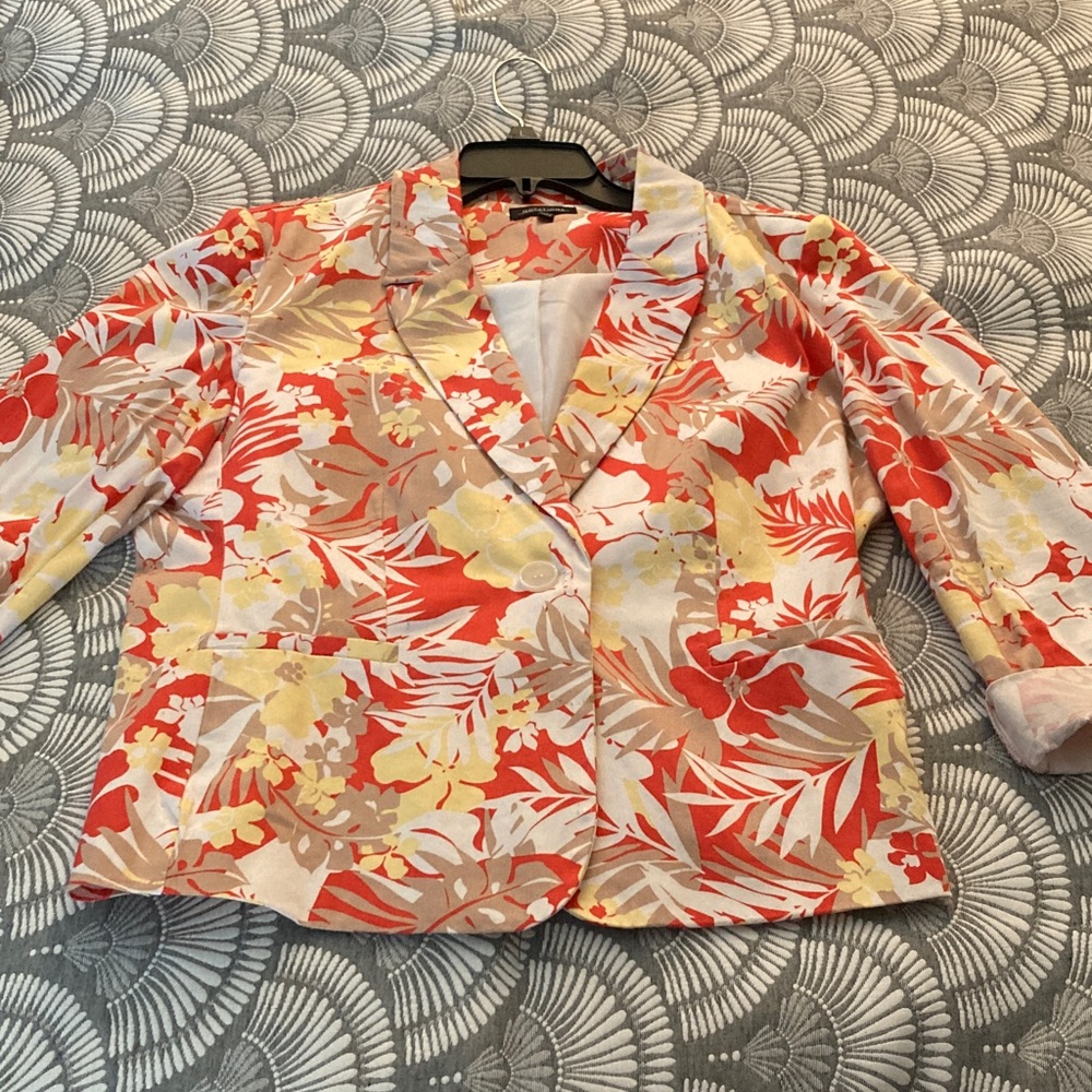 Notations Women's Floral Blazer - Red, Orange, Cream